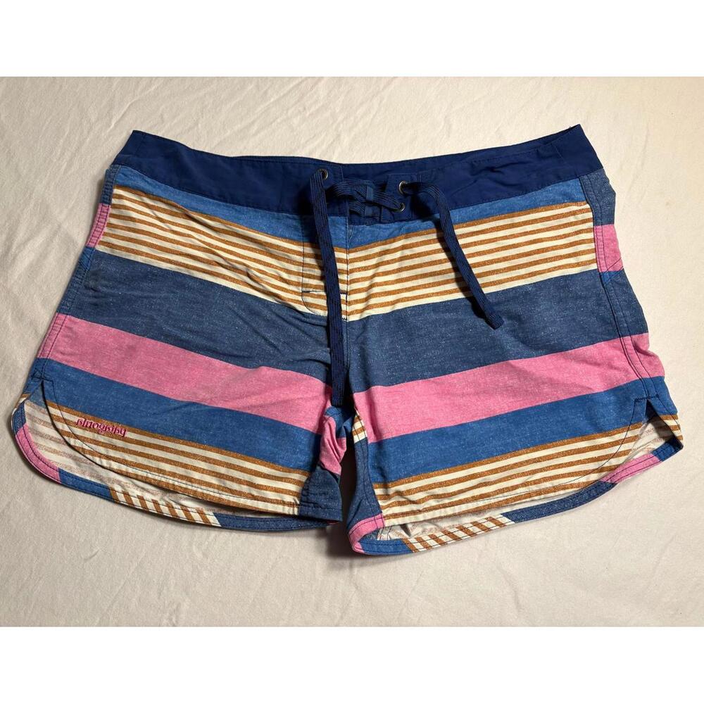 Patagonia board shorts womens 6 great condition